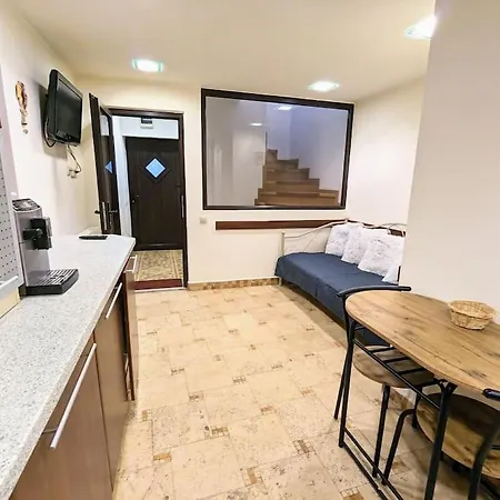 Maisonette Balcesco Holiday home *